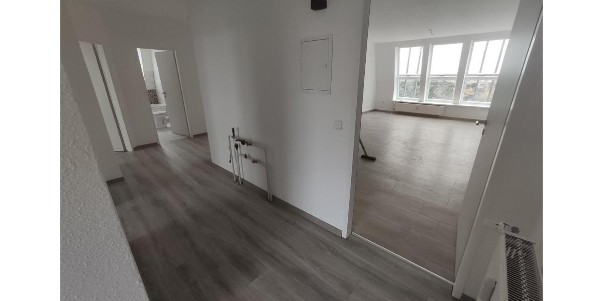 Dachgeschoßwohnung Bergkamen - 4 Zimmer, 90 m&sup2;, 800&euro; | Angebot:26611611