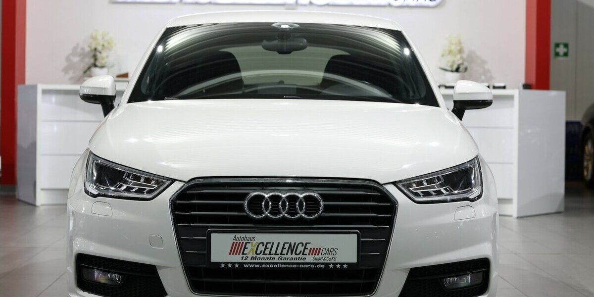 Audi A1 1.6 TDI SPORT WHITE / XENON, NAVI-MMI, LEDER 111.000 km 11.555 &euro; Hamm 59077