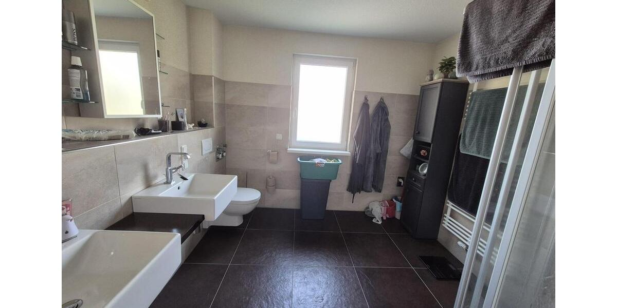 Etagenwohnung Dortmund Mengede - 3 Zimmer, 106 m&sup2;, 1.219&euro; | Angebot:25545637