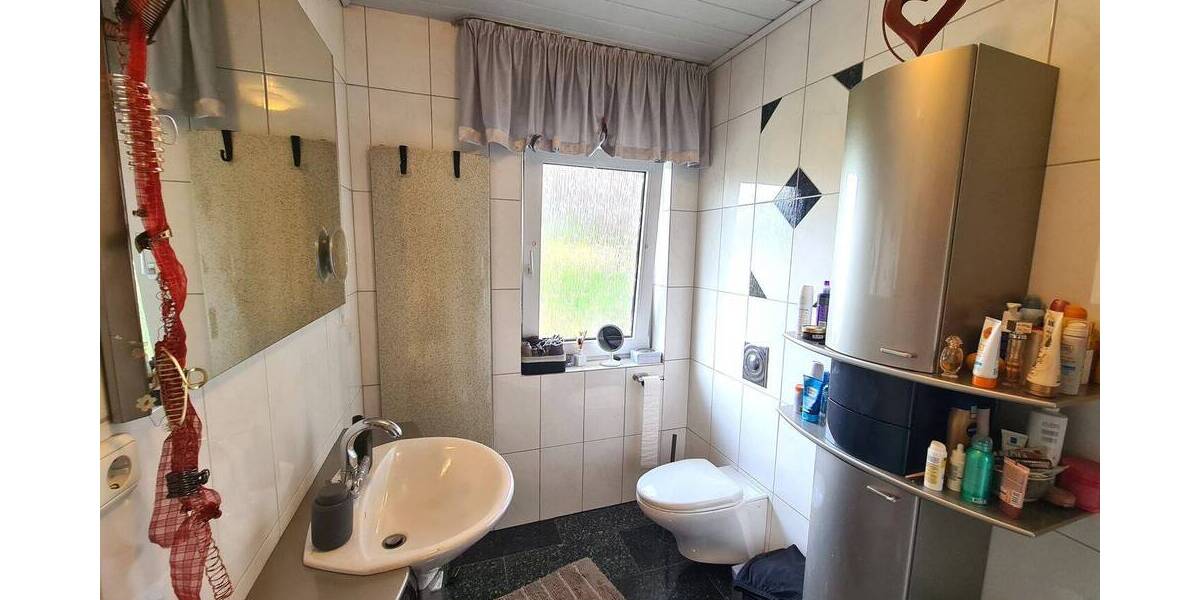 Mehrfamilienhaus, Wohnhaus Ahlen Dolberg - 9 Zimmer, 210 m&sup2;, 395.000&euro; | Angebot:25693129