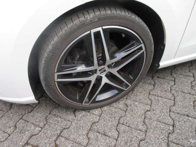 Seat Ibiza FR 1.0 TSI DSG NAVI KAMERA LED ACC ALU 18 AS 42.500 km 18.988 &euro; Bergkamen 59192