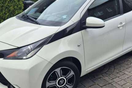 Toyota Aygo 49.000 km 8.300 &euro; Lüdinghausen, Stadt 59348