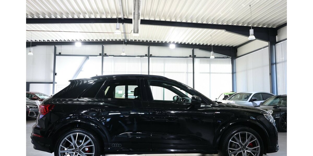 Audi Q3 40 TDI QUATTRO S-LINE SPORT BLACK MATRIX-LED 172.000 km 27.333 &euro; Hamm 59077