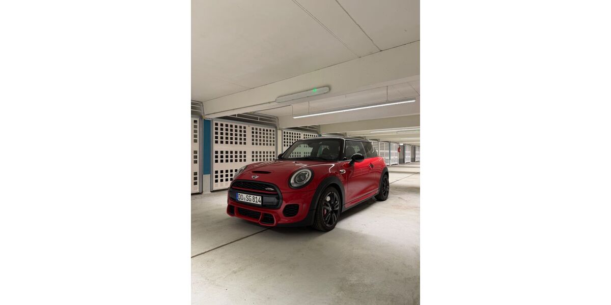 Mini John Cooper Works 51.100 km 20.985 &euro; Dortmund 44309
