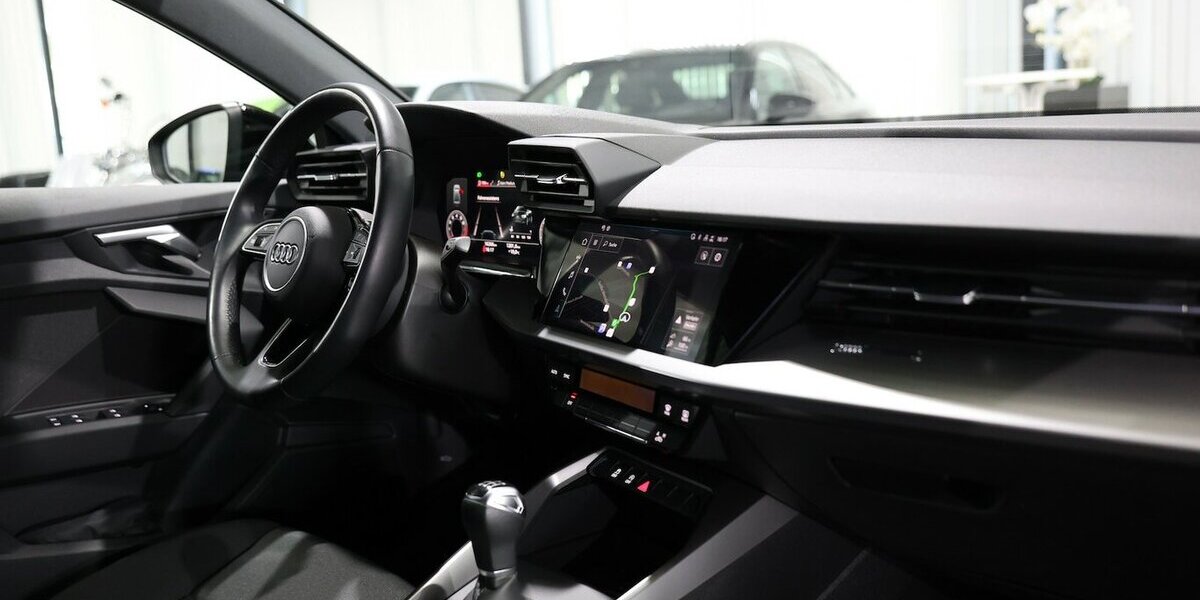 Audi A3 LIMOUSINE 35 TFSI BUSINESS BLACK LED,ACC+LANE 16.000 km 25.333 &euro; Hamm 59077