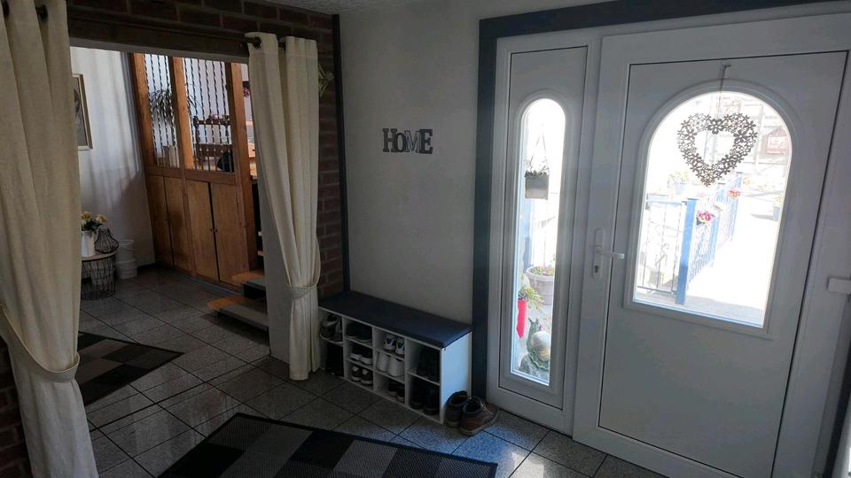 Einfamilienhaus Welver - 11 Zimmer, 350 m&sup2;, 650.000&euro; | Angebot:25993465