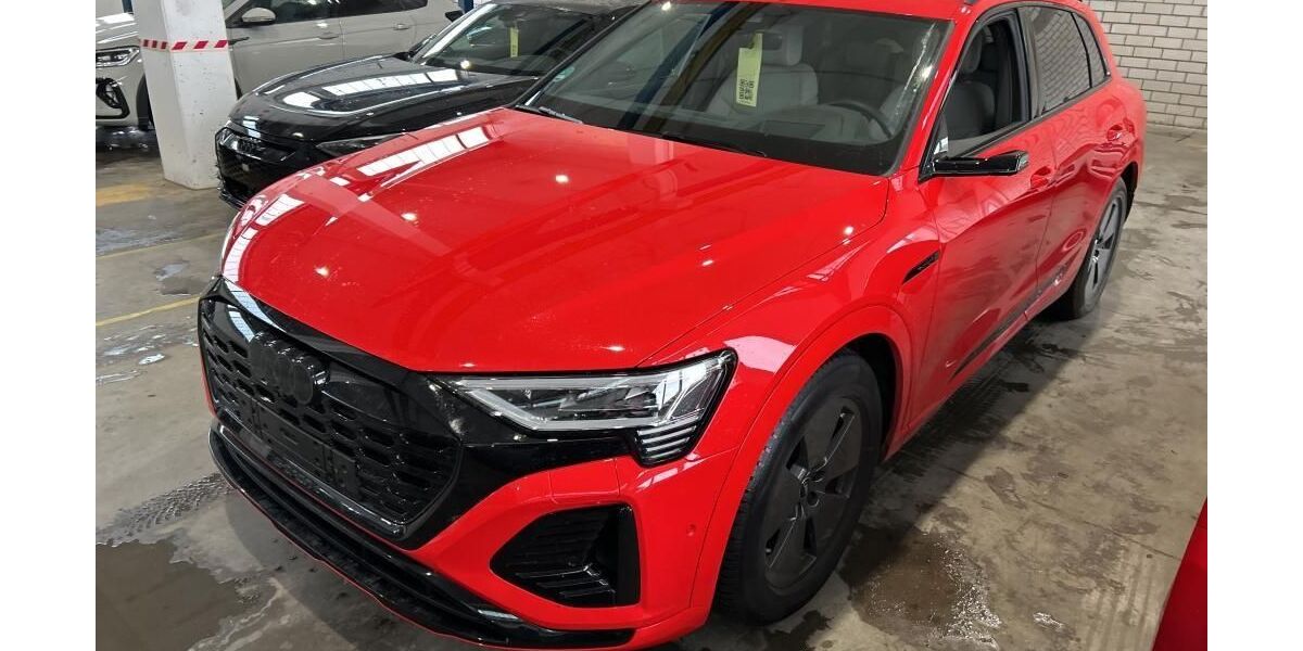 Audi Q8 e-tron 33.711 km 55.290 &euro; Hagen 58091