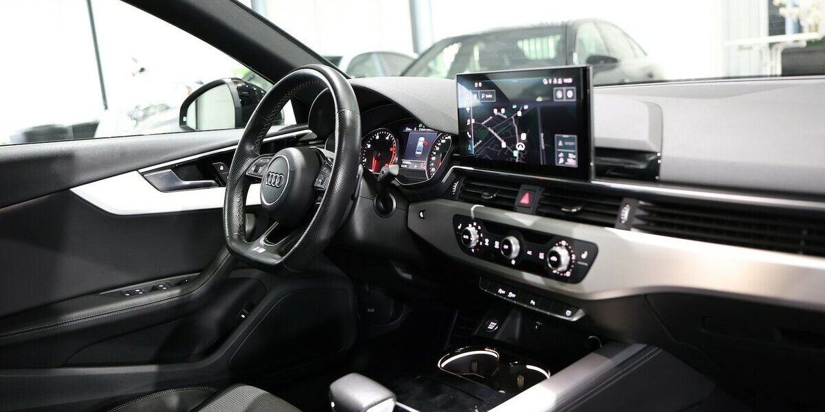 Audi A4 LIMOUSINE 30 TDI ADVANCED S-LINE SPORT / LED 143.000 km 23.400 &euro; Hamm 59077