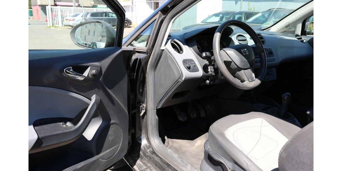 Seat Ibiza 1.4 Reference Salsa / KLIMA / SITZHEIZUNG 158.000 km 2.902 &euro; Hamm 59077