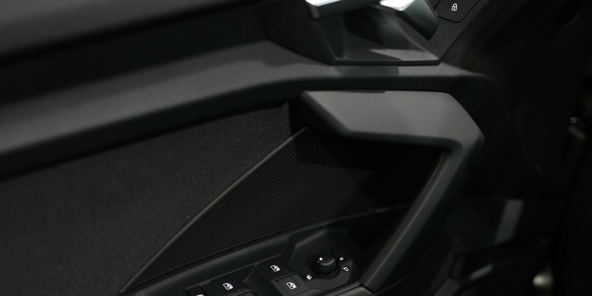 Audi A3 LIMOUSINE 35 TFSI BUSINESS BLACK LED,ACC+LANE 16.000 km 27.777 &euro; Hamm 59077