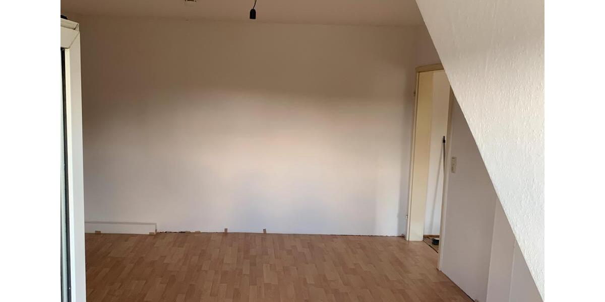 Dachgeschoßwohnung Hamm - 2 Zimmer, 84 m&sup2;, 650&euro; | Angebot:25974940
