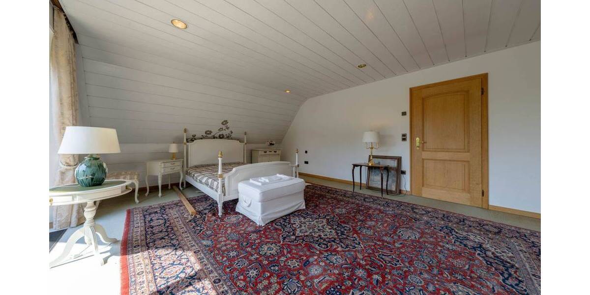 Einfamilienhaus Dortmund Brechten - 5 Zimmer, 256 m&sup2;, 1.250.000&euro; | Angebot:25689565