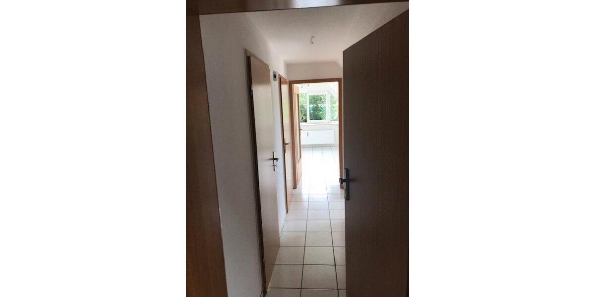 Dachgeschoßwohnung Werne - 2 Zimmer, 40 m&sup2;, 250&euro; | Angebot:26632806