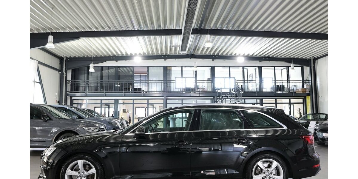 Audi A4 Avant 35 TFSI SPORT / 1.HAND / LED / NAVI+ 108.000 km 16.777 &euro; Hamm 59077