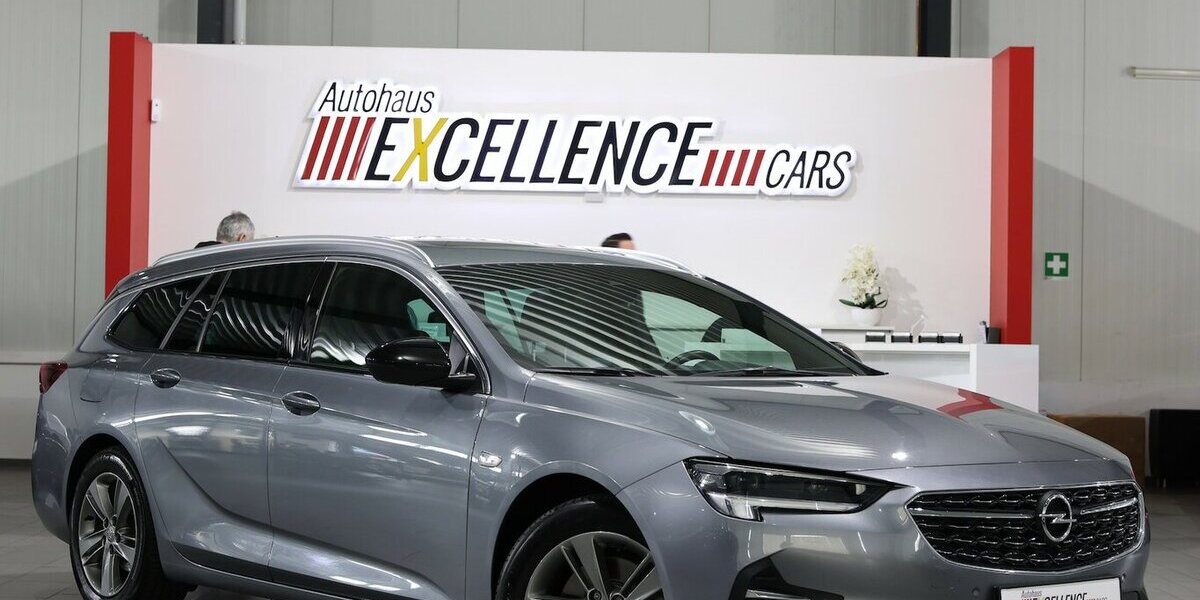 Opel Insignia ST 2.0 D ELEGANCE PANORAMA, MATRIX-LED 125.000 km 15.881 &euro; Hamm 59077