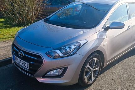 Hyundai i30 280.000 km 4.500 &euro; Hamm 59077