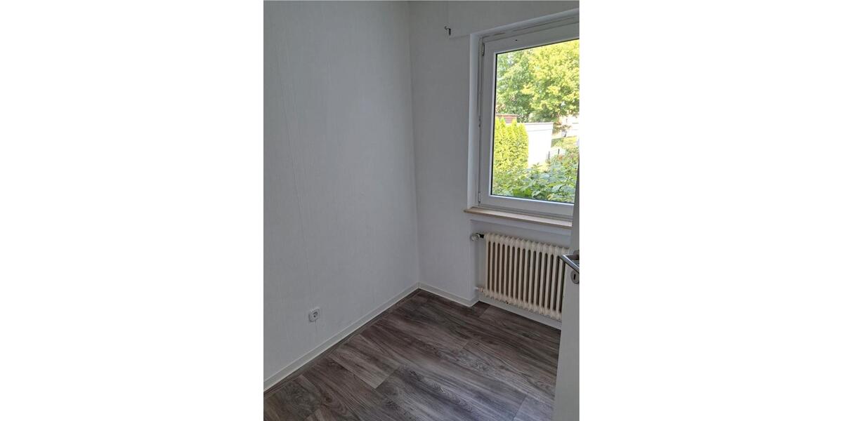 Hochparterre Ahlen Dolberg - 3.5 Zimmer, 94 m&sup2;, 1.000&euro; | Angebot:25658359