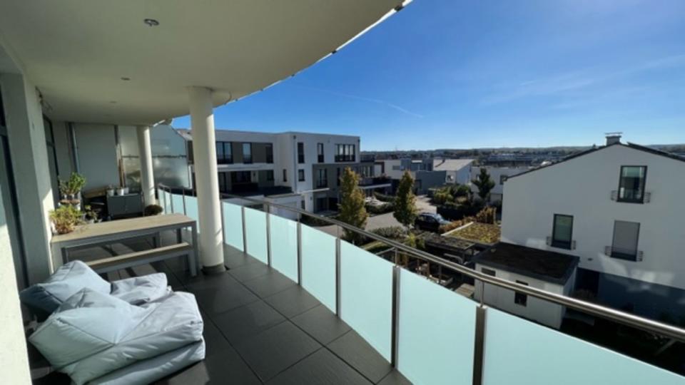 Etagenwohnung Dortmund Hörde - 3 Zimmer, 107 m&sup2;, 1.290&euro; | Angebot:25050201