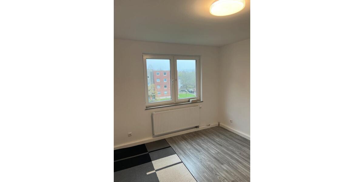 Etagenwohnung Dortmund Aplerbeck - 3 Zimmer, 84 m&sup2;, 766&euro; | Angebot:25932993