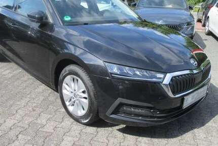 Skoda Octavia Ambition 2.0 TDI DSG NAVI STANDHZG LED ALU 90.840 km 21.488 &euro; Bergkamen 59192