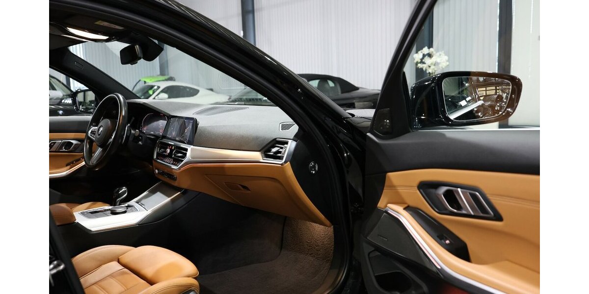 BMW 330d Touring xDrive Advantage / LED, HEAD-UP 227.000 km 11.902 &euro; Hamm 59077