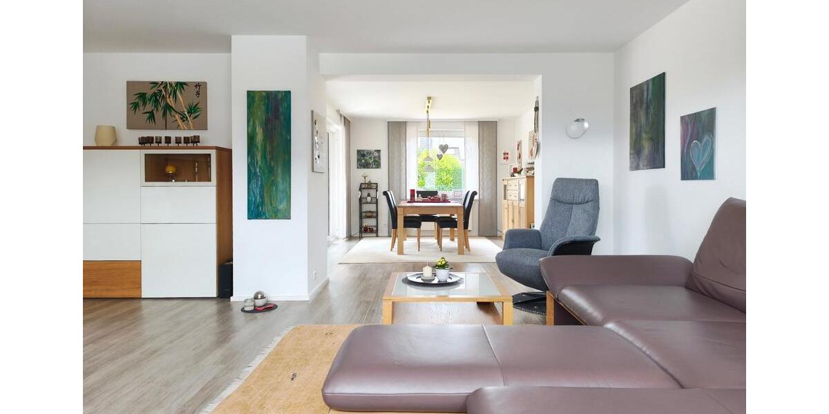 Einfamilienhaus Kamen - 8 Zimmer, 220 m&sup2;, 439.000&euro; | Angebot:26985467
