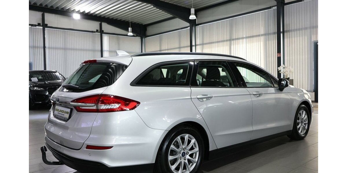 Ford Mondeo Tunier 2.0 EB / LED / NAVI+KAMERA / AHK 124.000 km 15.777 &euro; Hamm 59077