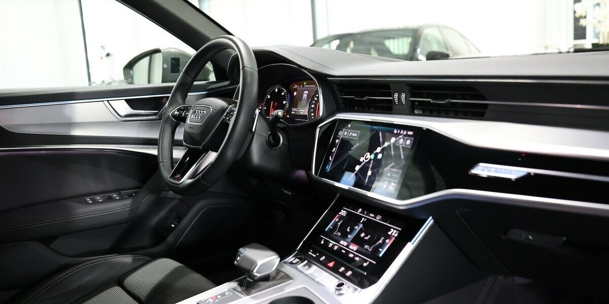 Audi A6 Avant 40 TDI Q S-LINE SPORT BLACK CHRONOSGRAU 90.000 km 33.888 &euro; Hamm 59077