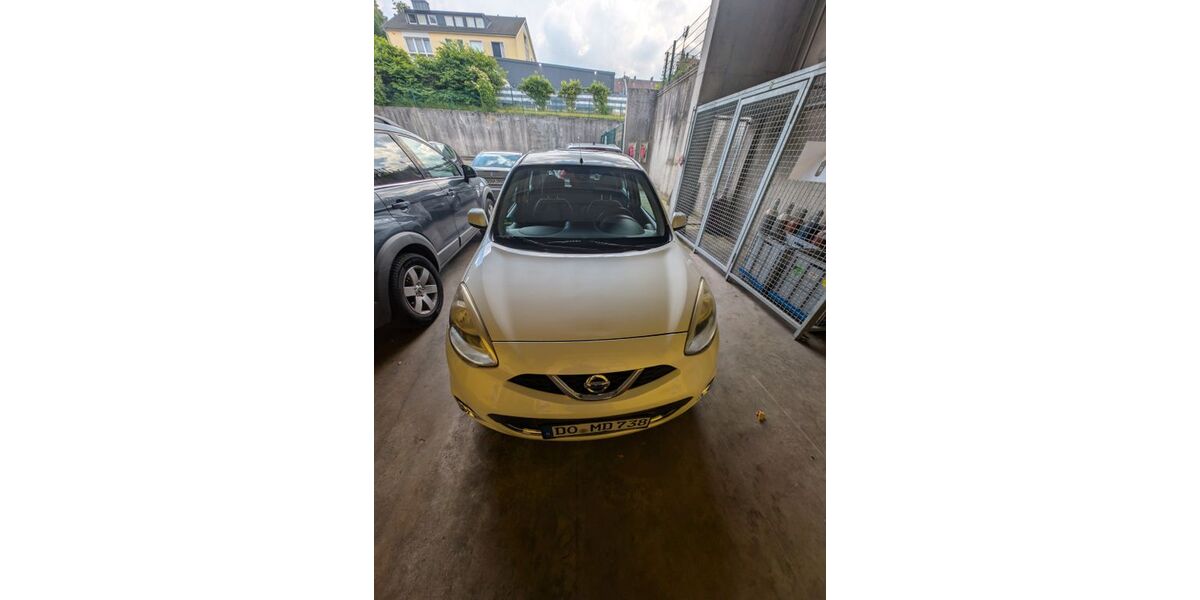 Nissan Micra 88.217 km 5.900 &euro; Dortmund 44339
