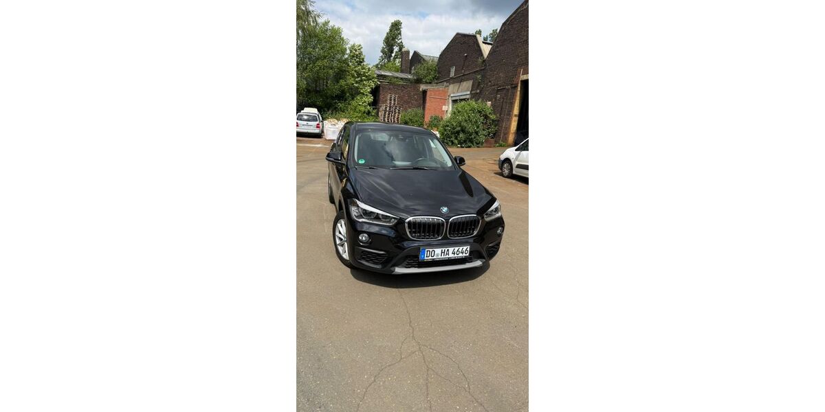 BMW X1 217.000 km 14.000 &euro; Dortmund 44309