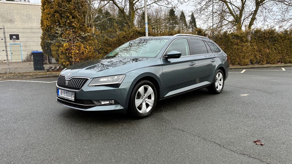 Skoda Superb 83.000 km 19.000 &euro; Hamm 59065