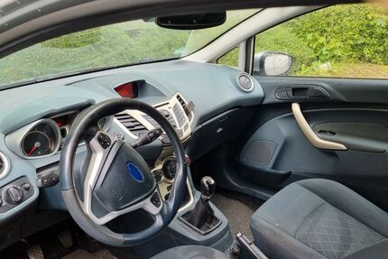 Ford Fiesta 199.000 km 2.000 &euro; Hagen 58093
