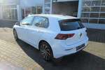 VW Golf Life 1.0 eTSI DSG NAVI AHK ACC ALU APS LED SI 62.980 km 20.988 &euro; Bergkamen 59192