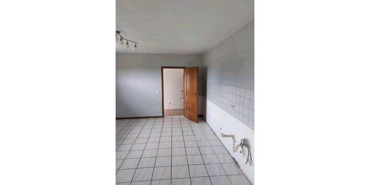 Erdgeschoßwohnung Selm - 6 Zimmer, 137 m&sup2;, 1.200&euro; | Angebot:26013816