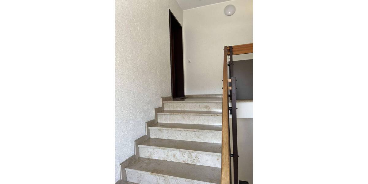 Etagenwohnung Lünen - 3 Zimmer, 87 m&sup2;, 125.000&euro; | Angebot:26672946