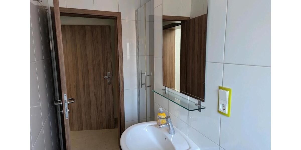 Erdgeschoßwohnung Dortmund Brackel - 1 Zimmer, 33 m&sup2;, 1.000&euro; | Angebot:19587289