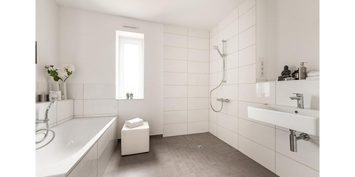 Etagenwohnung Dortmund - 4 Zimmer, 115 m&sup2;, 1.529&euro; | Angebot:25175699