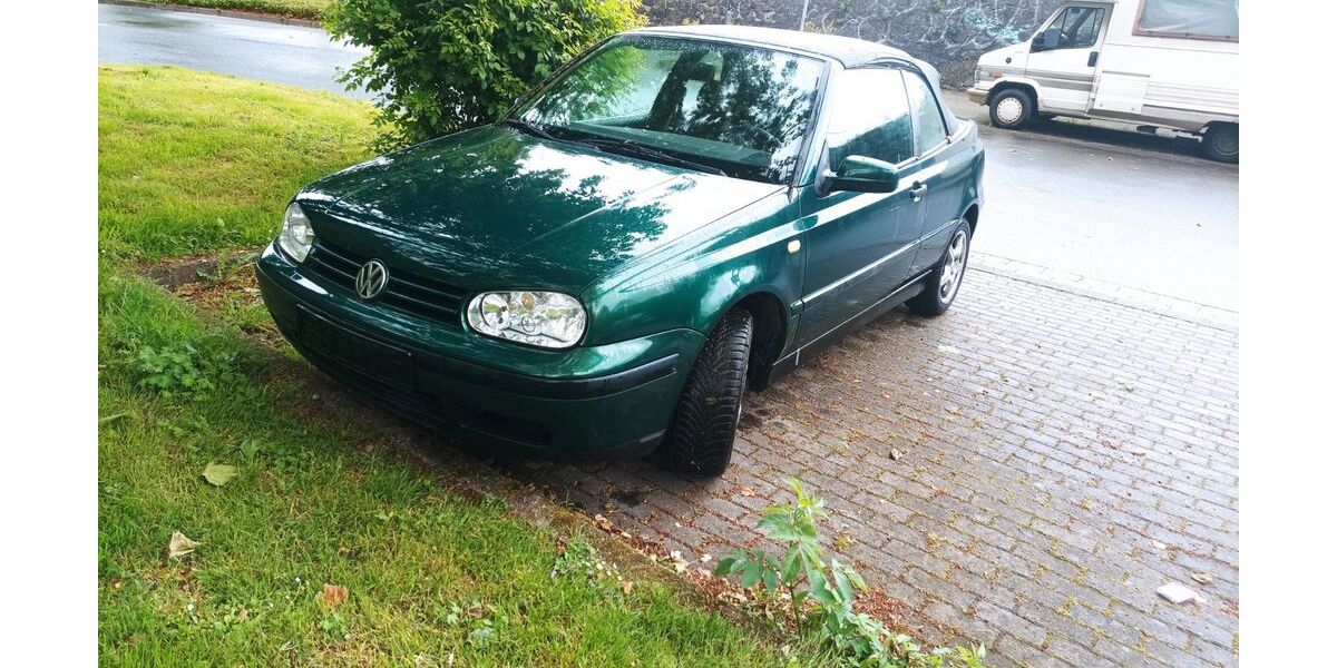 VW Golf 180.000 km 1.700 &euro; Dortmund 44147