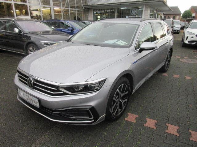 VW Passat Variant 56.500 km 23.988 &euro; Bergkamen 59192