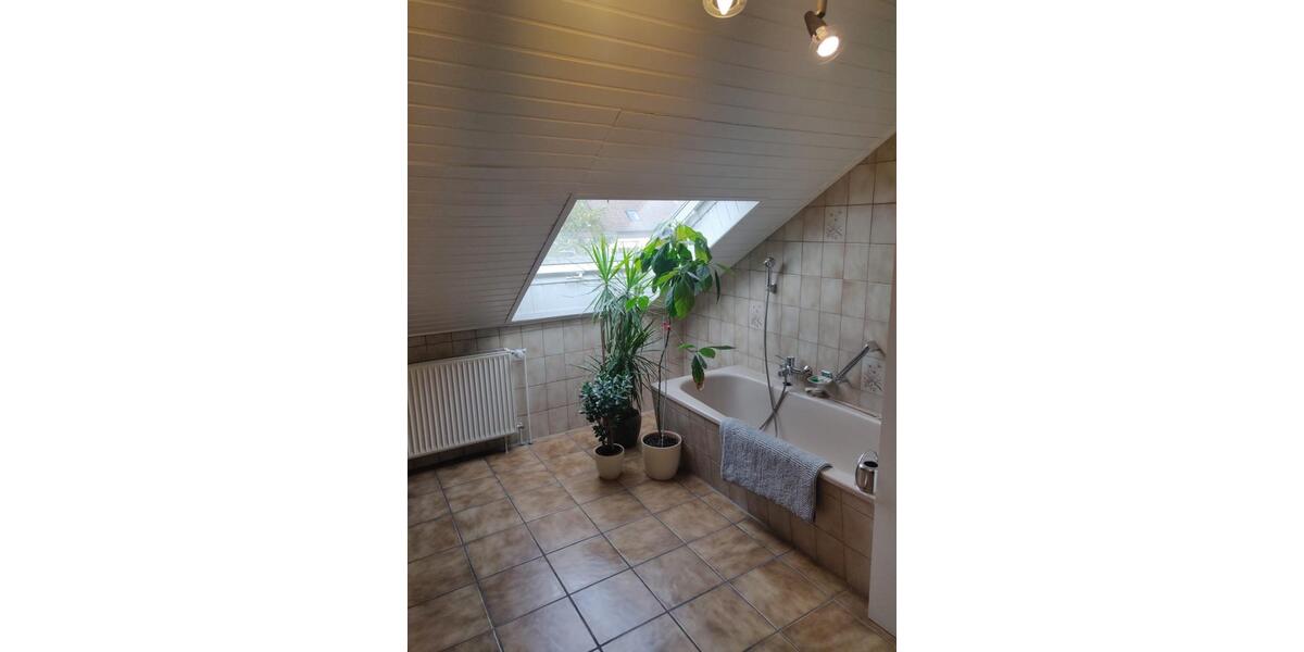 Dachgeschoßwohnung Bönen - 2 Zimmer, 51 m&sup2;, 465&euro; | Angebot:25874312