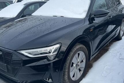 Audi e-tron 61.926 km 37.860 &euro; Hagen 58091