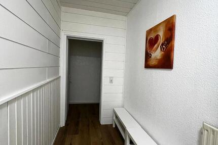 Wohnung Lünen Alstedde - 6 Zimmer, 200 m&sup2;, 20&euro; | Angebot:26618962