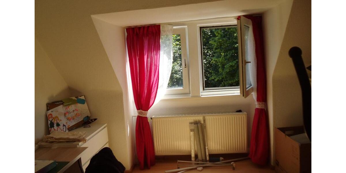 Dachgeschoßwohnung Schwerte - 3.5 Zimmer, 52 m&sup2;, 420&euro; | Angebot:25874629