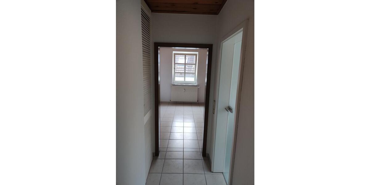 Dachgeschoßwohnung Arnsberg Rusch - 2 Zimmer, 75 m&sup2;, 555&euro; | Angebot:24639451