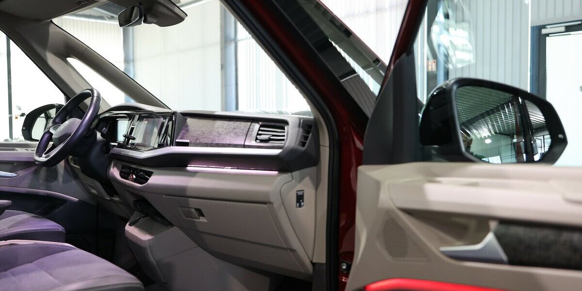 VW T7 Multivan 1.4 TSI EHYBRID ENERGETIC / 7-SITZER 58.000 km 45.991 &euro; Hamm 59077