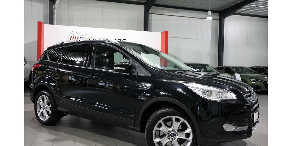 Ford Kuga 2.0 TDCI 4x4 TITANIUM / LEDER / NAVI+ 90.000 km 12.777 &euro; Hamm 59077