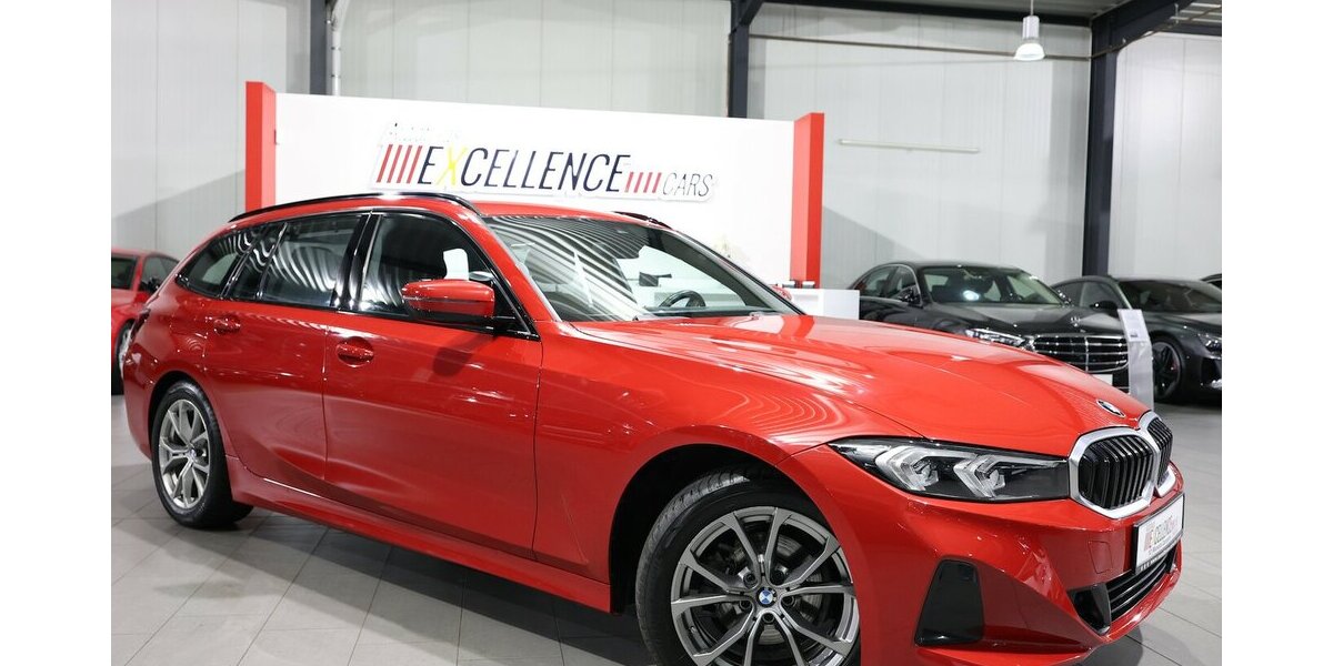 BMW 318d Touring SHADOW SPORT MELBOURNEROT-METALLIC 73.000 km 25.777 &euro; Hamm 59077