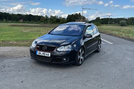 VW Golf 230.000 km 4.599 &euro; Selm 59379
