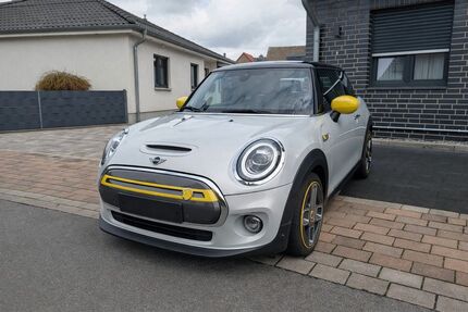 Mini Cooper SE 56.000 km 15.990 &euro; Bönen 59199