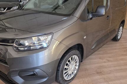 Toyota Proace City 130.000 km 16.700 &euro; Ahlen 59227